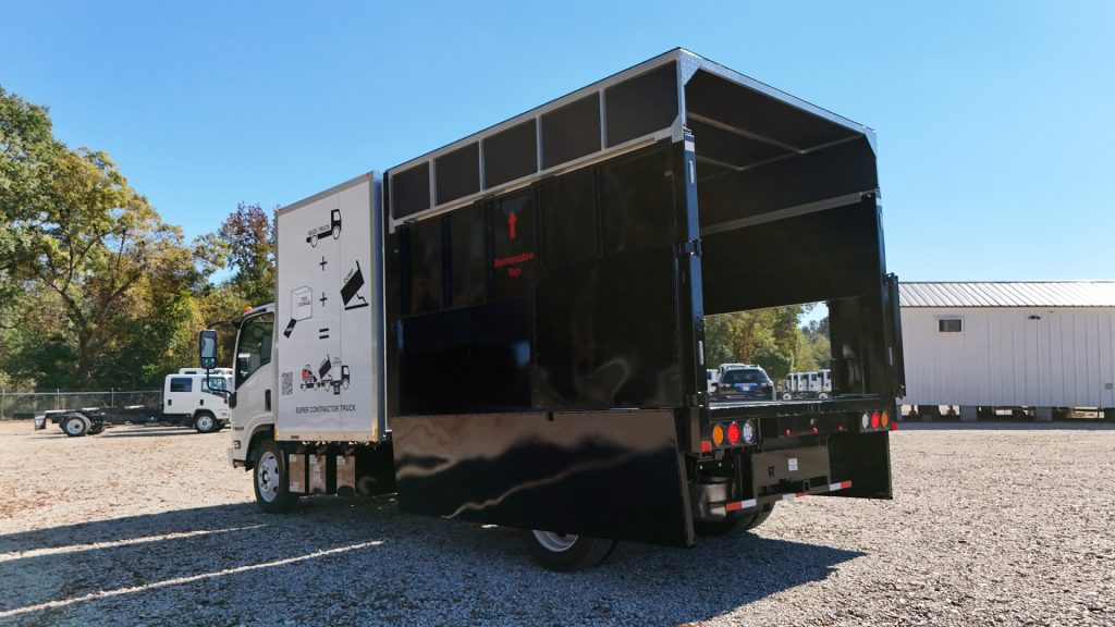 *NEW 2025 Isuzu Gas 1U404, Single Cab, Tree Chipper Truck *Ready for Immediate Delivery*