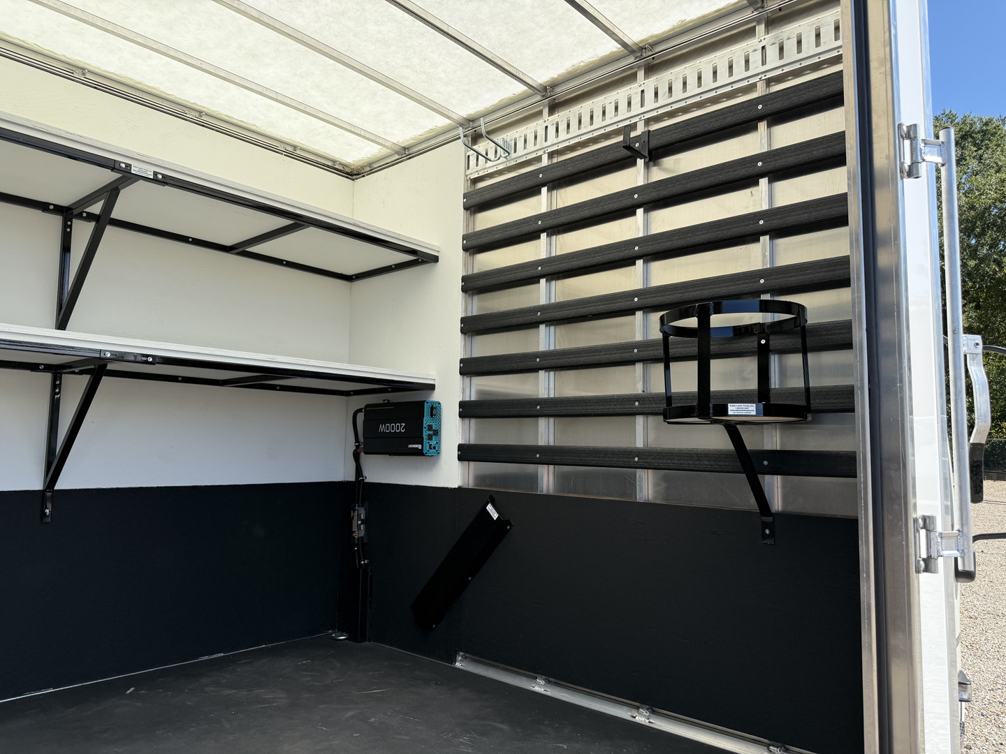 *NEW 2025 Isuzu, 1U404 Gas, Single Cab Aluminum Composite Super Contractor Truck *Under Construction*