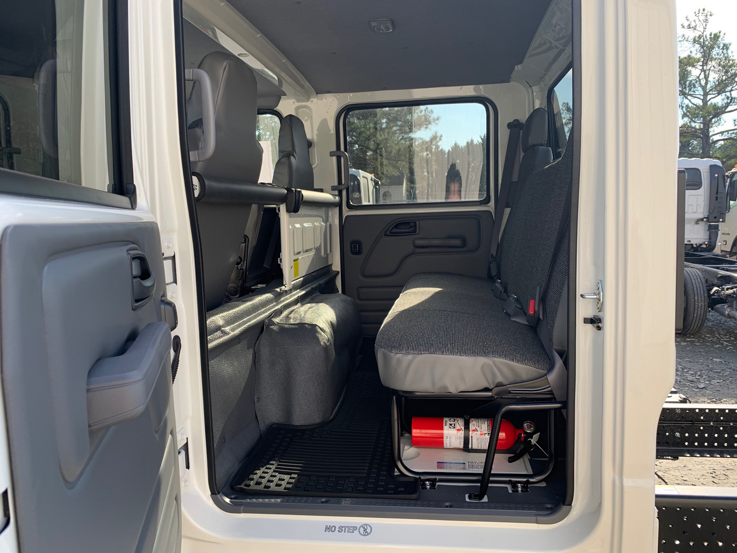 *New Isuzu Crew Cab Chassis In Stock