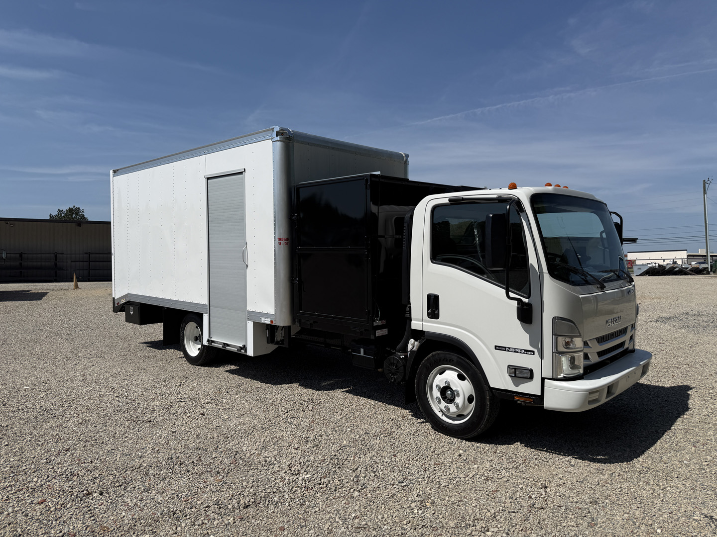 *NEW 2026 Isuzu, 1F404 Gas, Single Cab, 16 Foot Eco Series with Debris Dumper and 36 Inch Roll Up Door