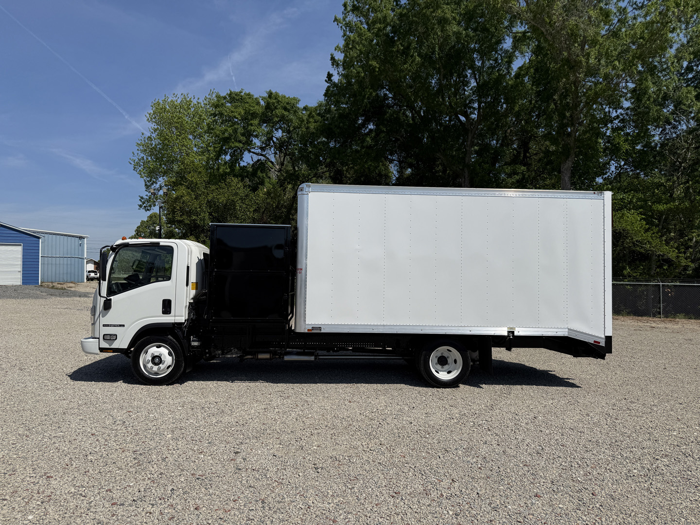 *NEW 2026 Isuzu, 1F404 Gas, Single Cab, 16 Foot Eco Series with Debris Dumper and 36 Inch Roll Up Door