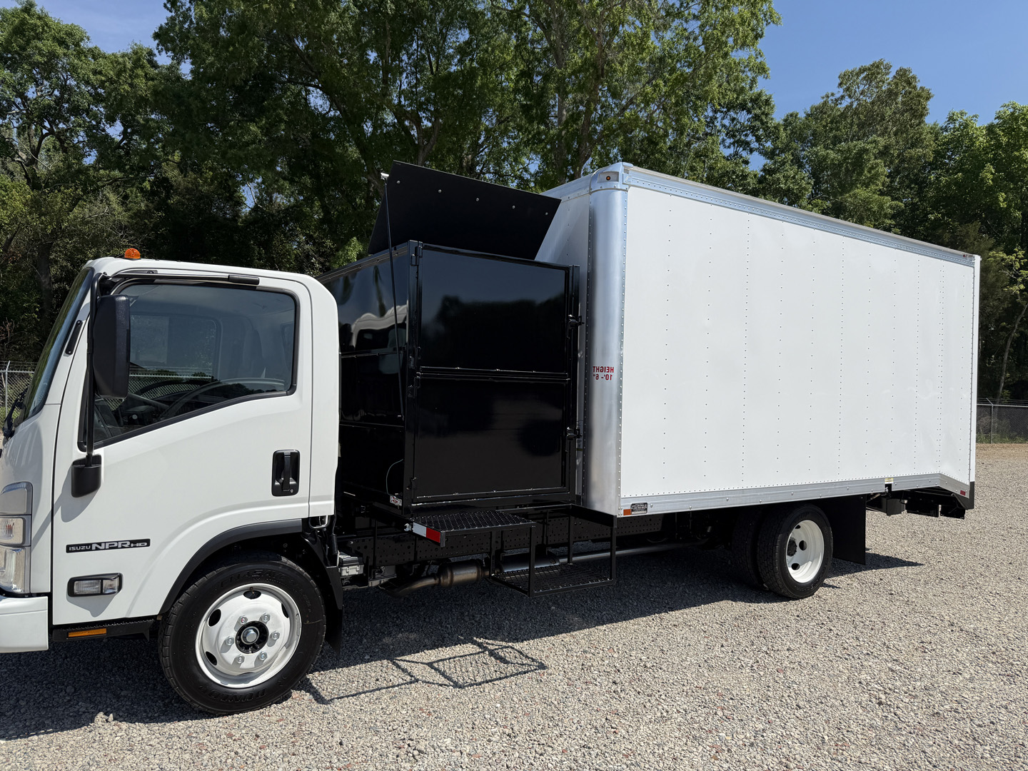 *NEW 2026 Isuzu, 1F404 Gas, Single Cab, 16 Foot Eco Series with Debris Dumper and 36 Inch Roll Up Door