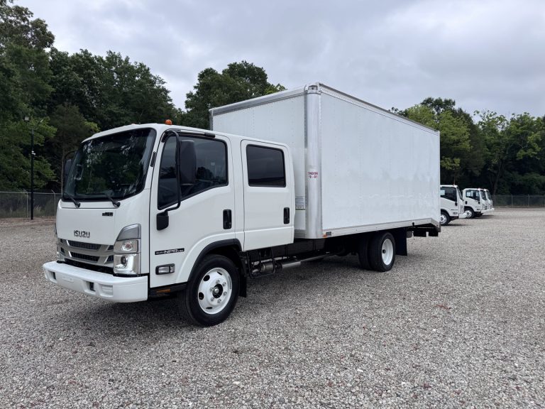 *New 2027 Isuzu NPR HD Crew Cab 18 Foot Eco Series *Under Construction*