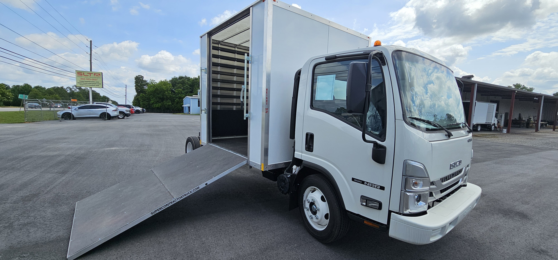 *NEW 2025 Isuzu Gas 1U4, Single Cab, Super Contractor Truck No Dump