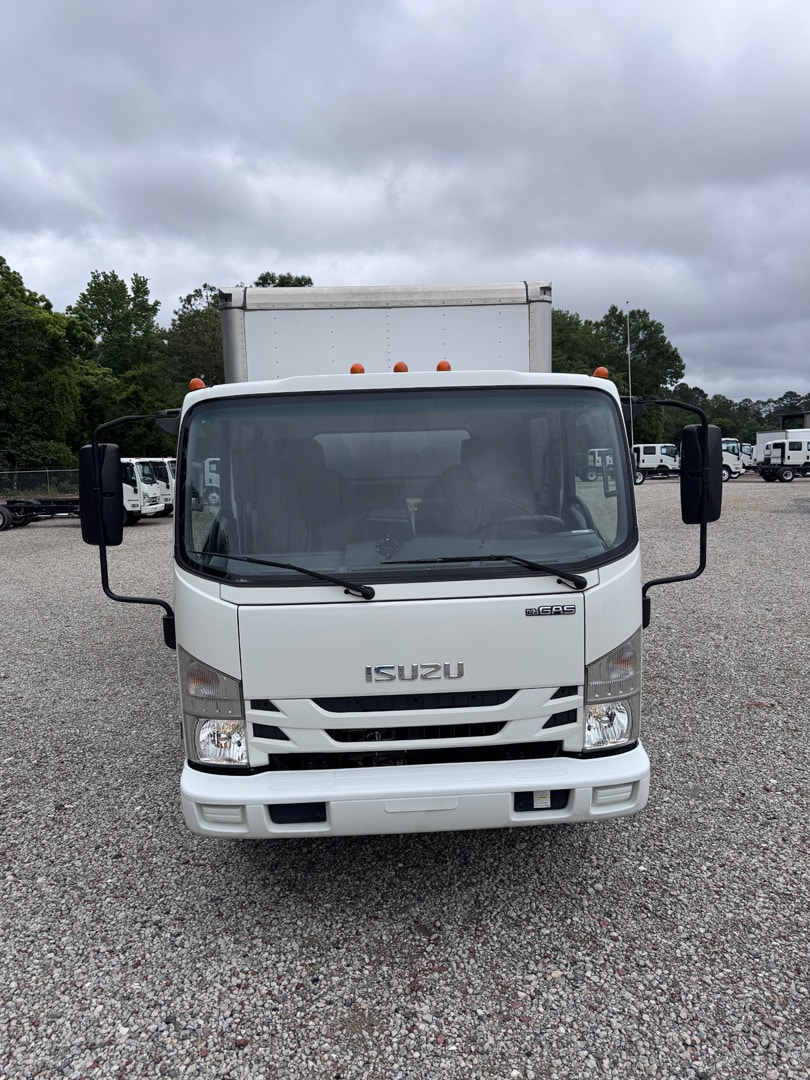 *USED 2022 Isuzu, 1V404, Crew Cab 16 Foot Eco Series *Under Renovation*