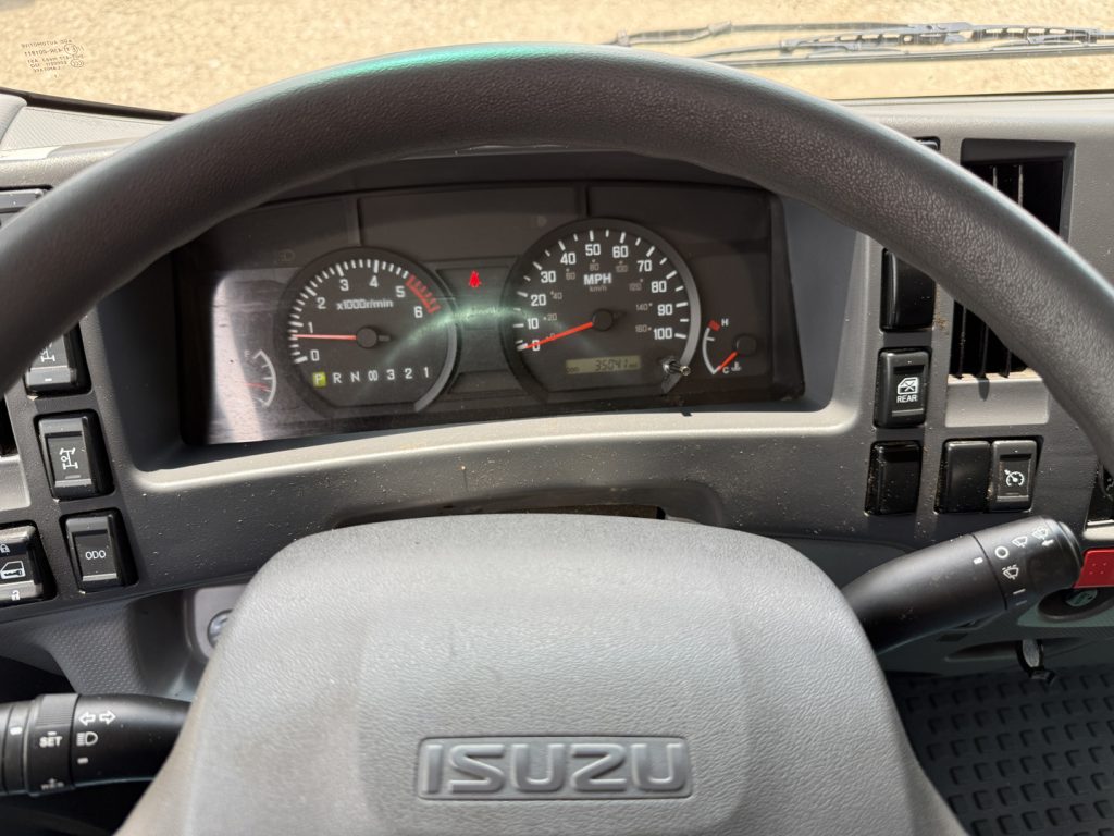 *USED 2022 Isuzu, 1V404, Crew Cab 16 Foot Eco Series