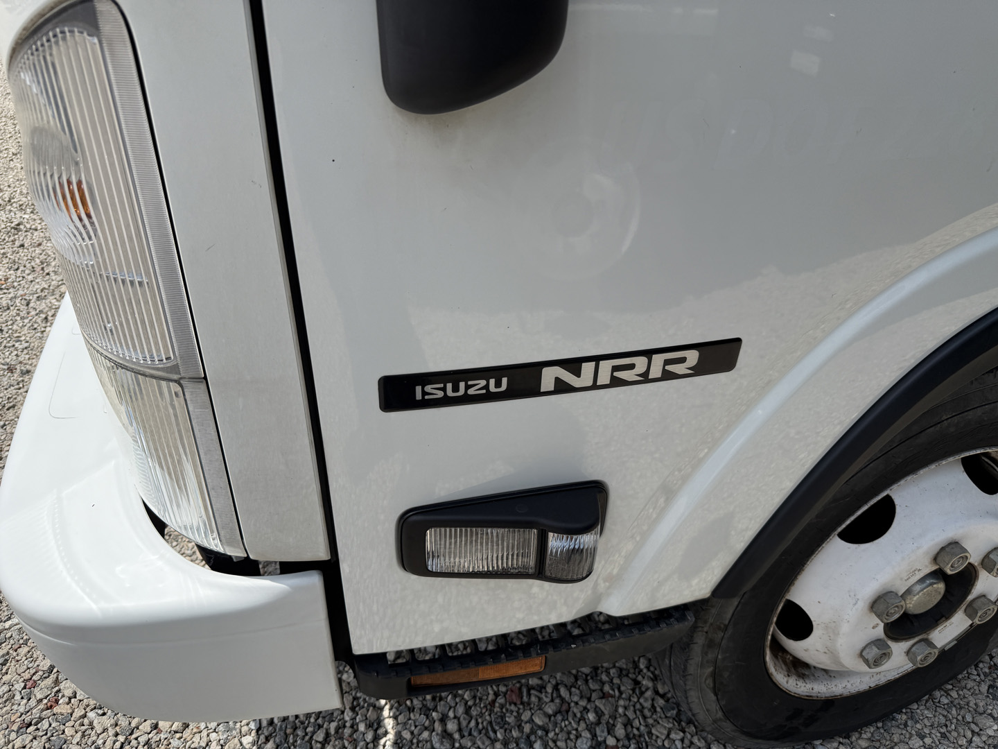 *USED 2022 Isuzu, 1V404, Crew Cab 16 Foot Eco Series