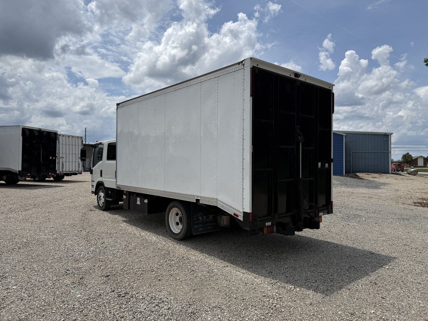 *USED 2022 Isuzu, 1V404, Crew Cab 16 Foot Eco Series