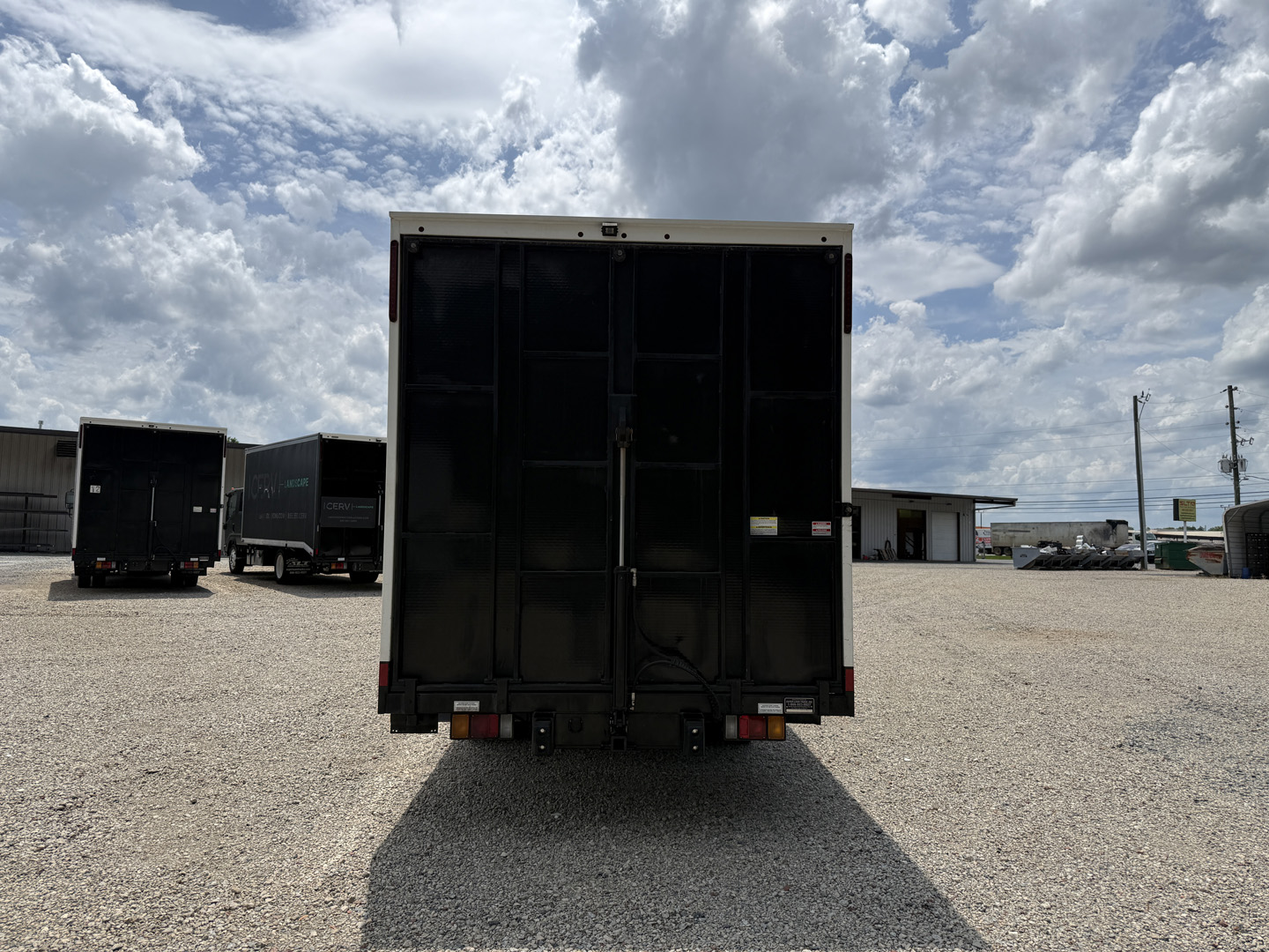 *USED 2022 Isuzu, 1V404, Crew Cab 16 Foot Eco Series