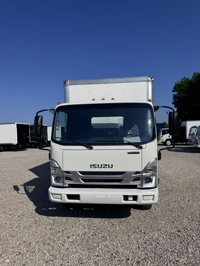 *NEW 2026 Isuzu, 1F404 Gas, Single Cab, 18 Foot Eco Series *SOLD*