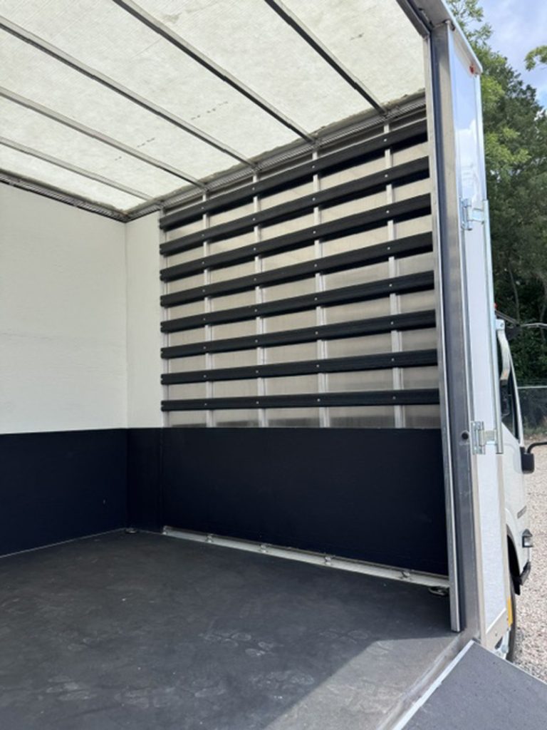 *NEW 2025 Isuzu Gas 1U4, Single Cab, 8′ Super Lite Contractor Truck with 8′ Steel Dump