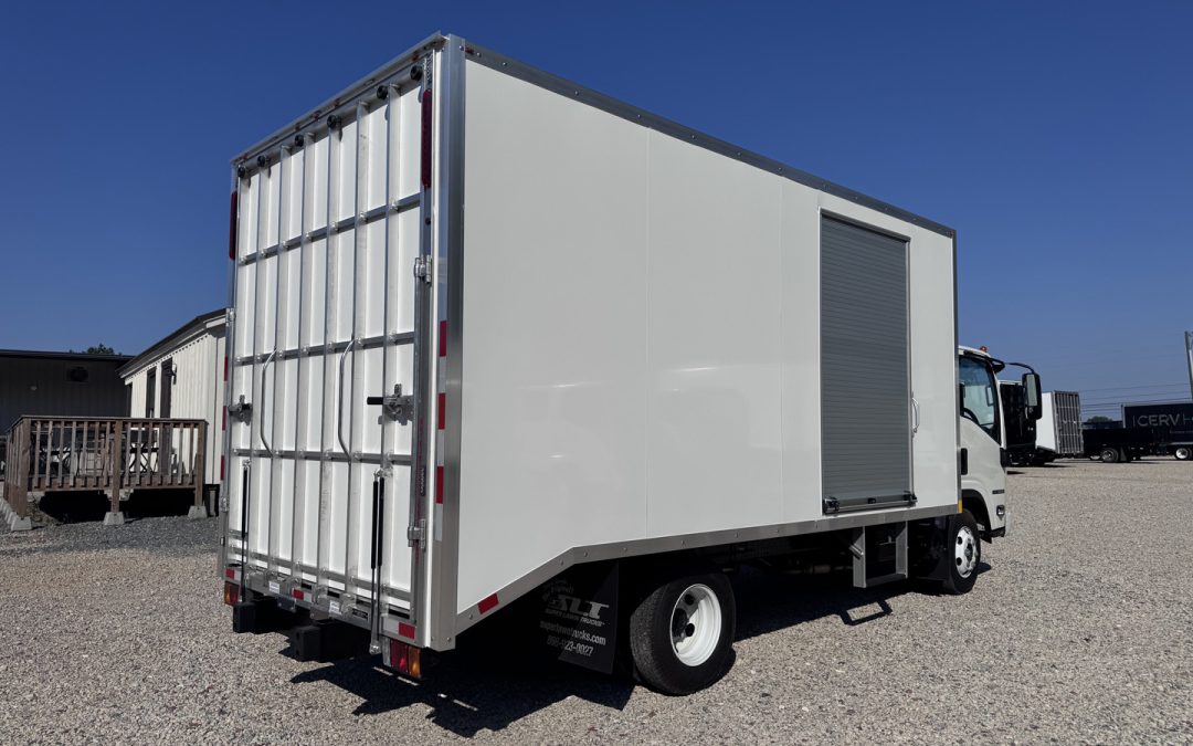 *New 2026, Isuzu NPR 1C304, Gas, Single Cab, 16′ Super Lite Eco System *Under Construction*