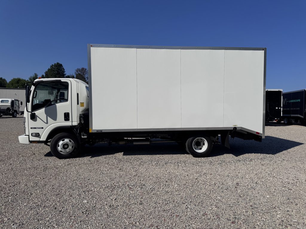 *New 2026, Isuzu NPR 1C304, Gas, Single Cab, 16′ Super Lite Eco System *Under Construction*