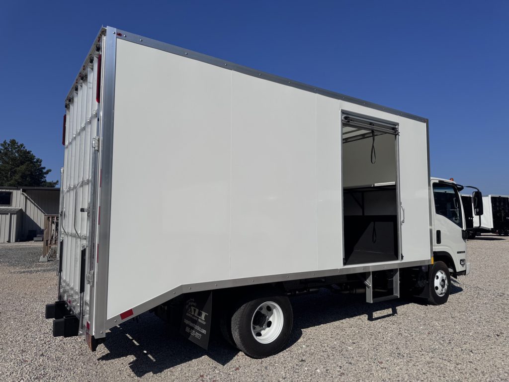 *New 2026, Isuzu NPR 1C304, Gas, Single Cab, 16′ Super Lite Eco System *Under Construction*