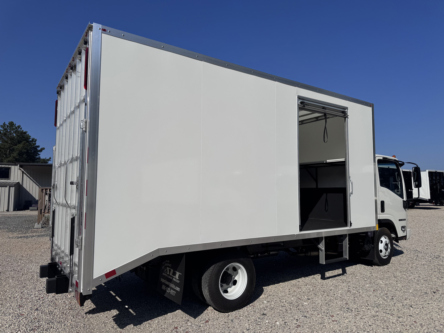 *New 2026, Isuzu NPR 1C304, Gas, Single Cab, 16′ Super Lite Eco System *Under Construction*