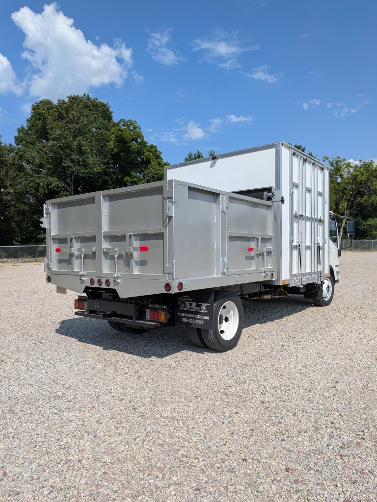 *NEW 2025 Isuzu Gas 1U4, Single Cab, Super Contractor Truck-Solid Aluminum Dump
