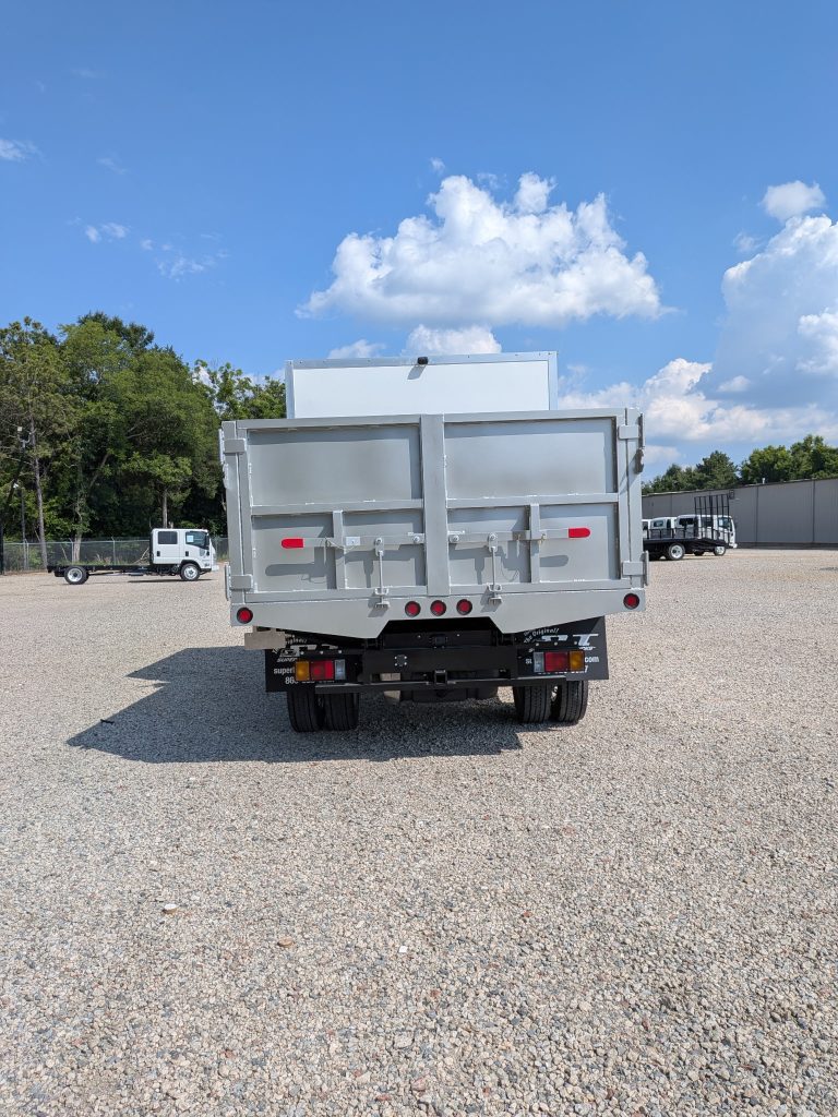 *NEW 2025 Isuzu Gas 1U4, Single Cab, Super Contractor Truck-Solid Aluminum Dump