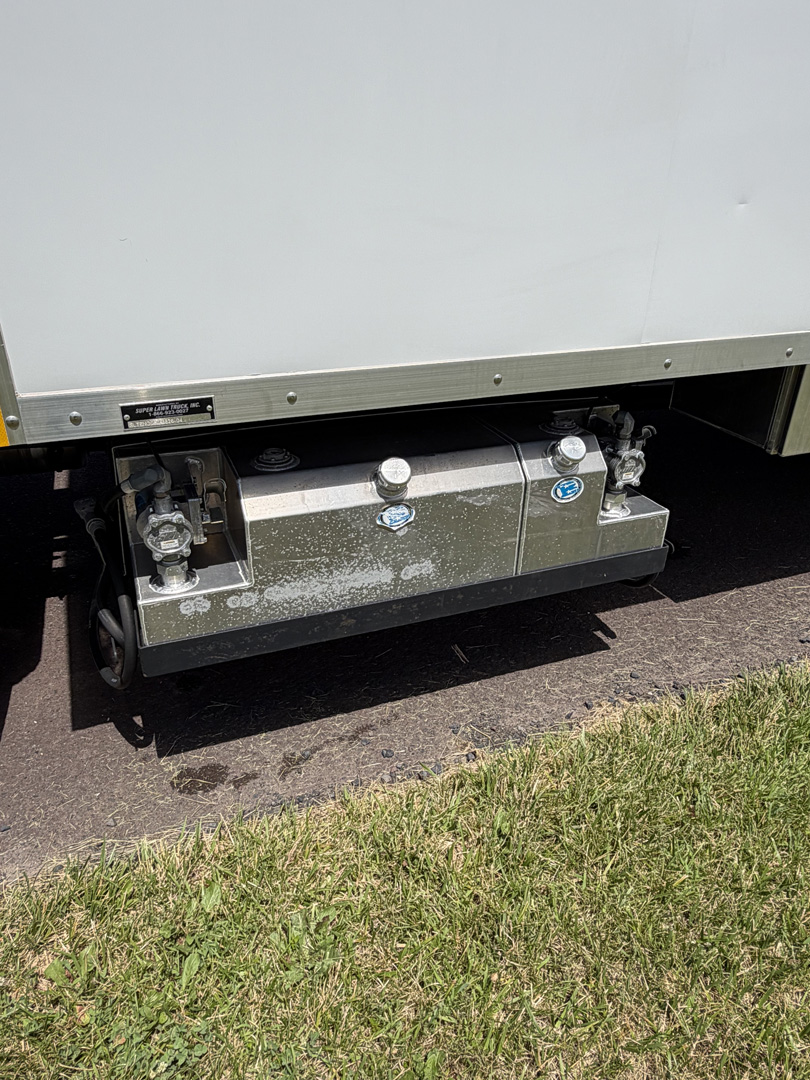Hino L6 Low Pro Extended Cab