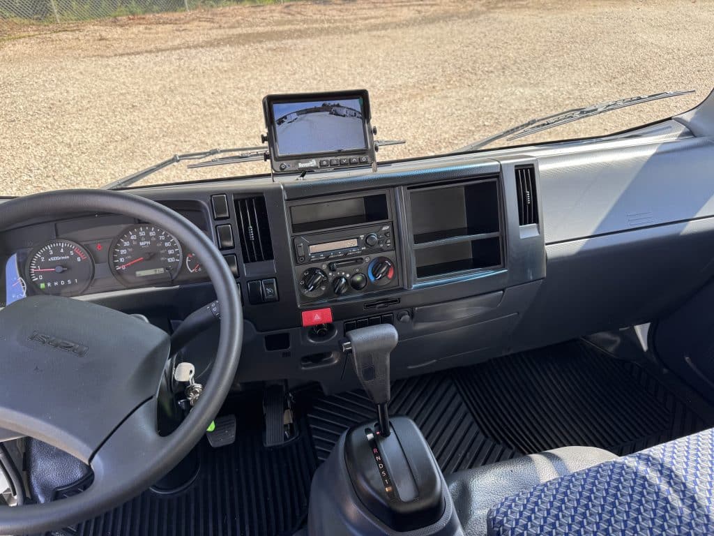 *NEW 2026 Isuzu, 1F404 Gas, Single Cab, 18 Foot Eco Series
