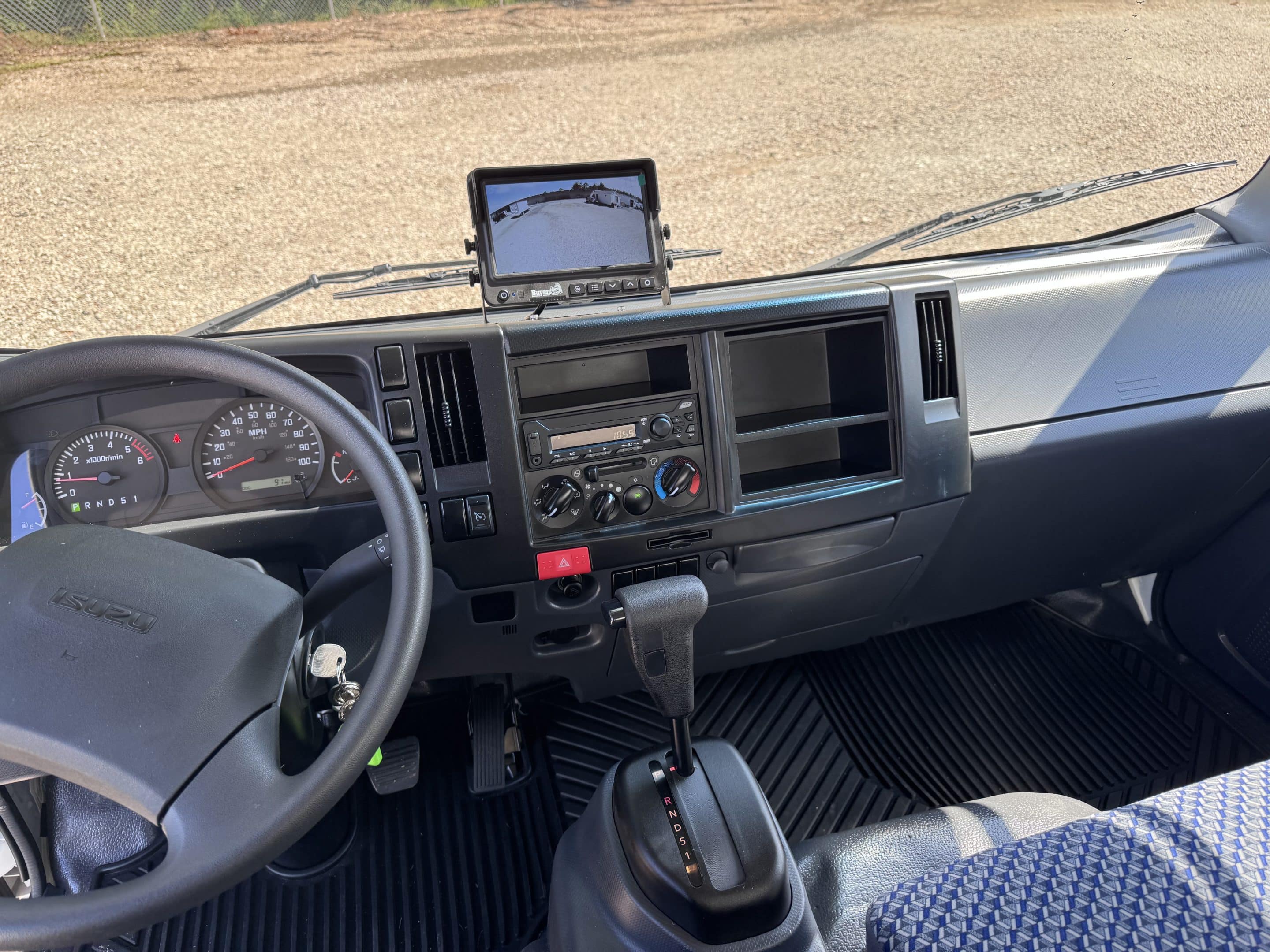 *NEW 2026 Isuzu, 1F404 Gas, Single Cab, 18 Foot Eco Series