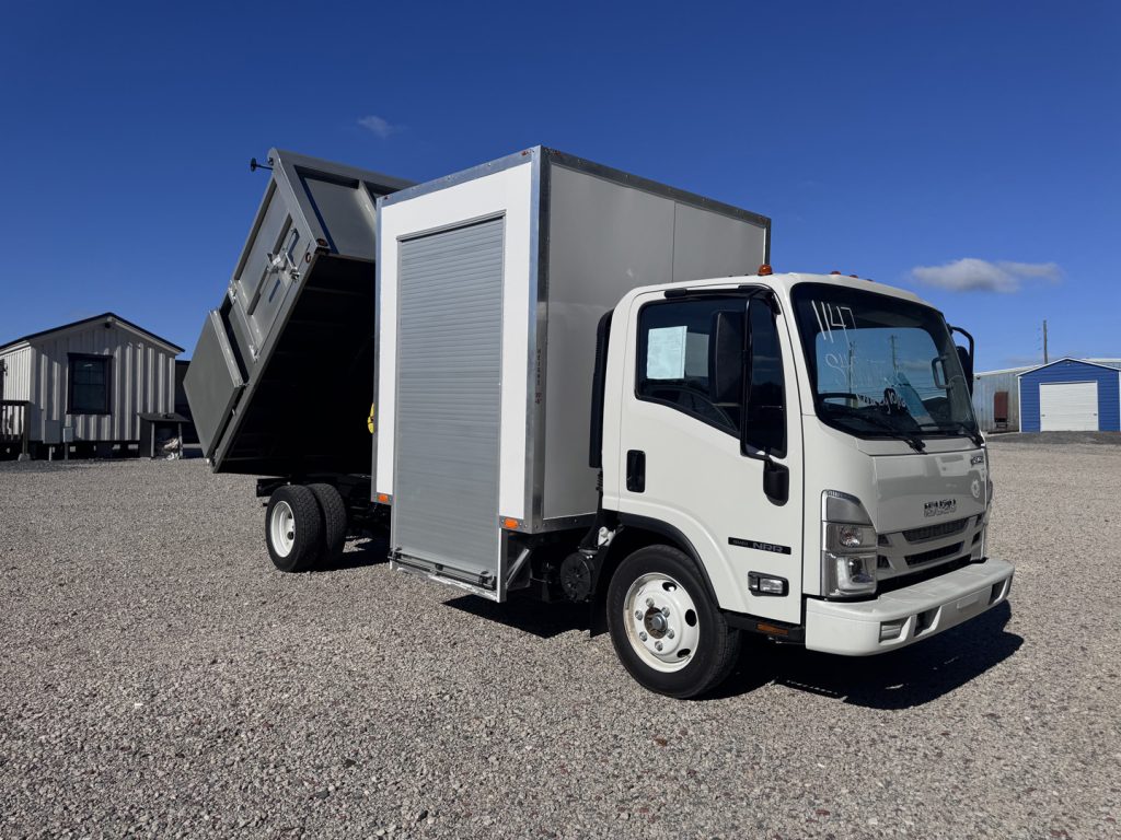 *NEW 2026 Isuzu Gas 1U404, Single Cab, Canyon 10′ Dump and 6′ Tool Shed SCT with 48″ Roll Up Door