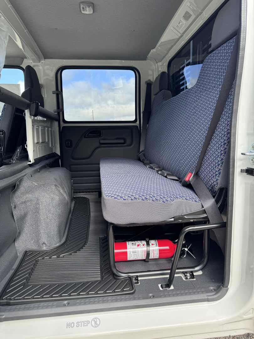 *NEW 2027 Isuzu, 1G404 Gas, Crew Cab, 18 Foot Open Landscape