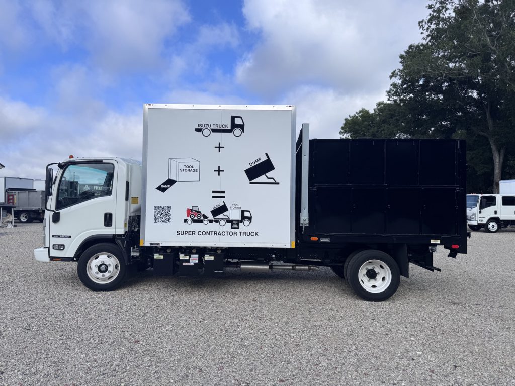 *NEW 2025 Isuzu Gas 1U4, Single Cab, Super Contractor Truck with 48″ Door and 8 Foot Dump *Ready for Immediate Delivery*
