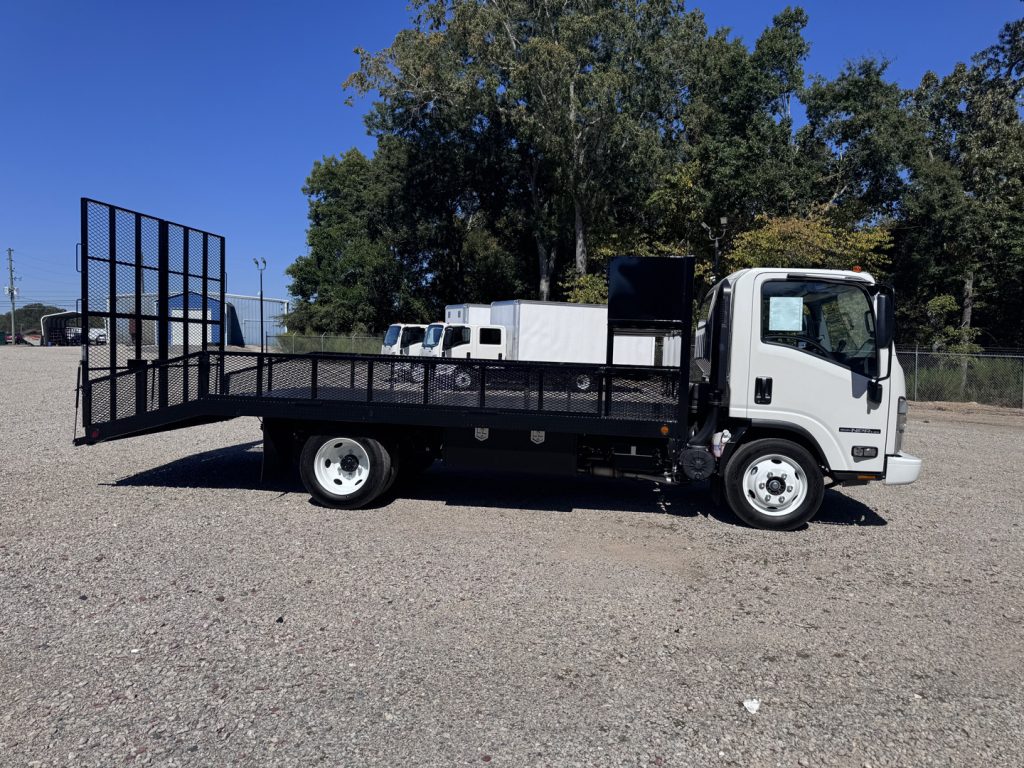 *NEW 2026 Isuzu, 1F304 Gas, Single Cab, Open Landscape *SOLD*